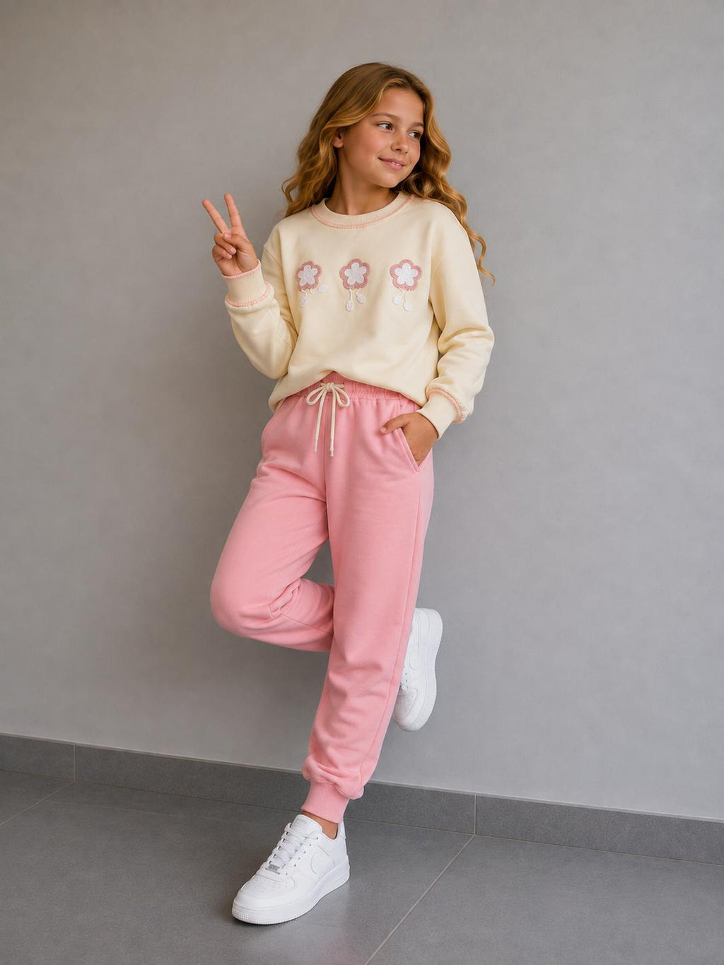 YmnCocuk™ Çiçek Nakış Yaka Nakış Detaylı Takım (Pembe)
