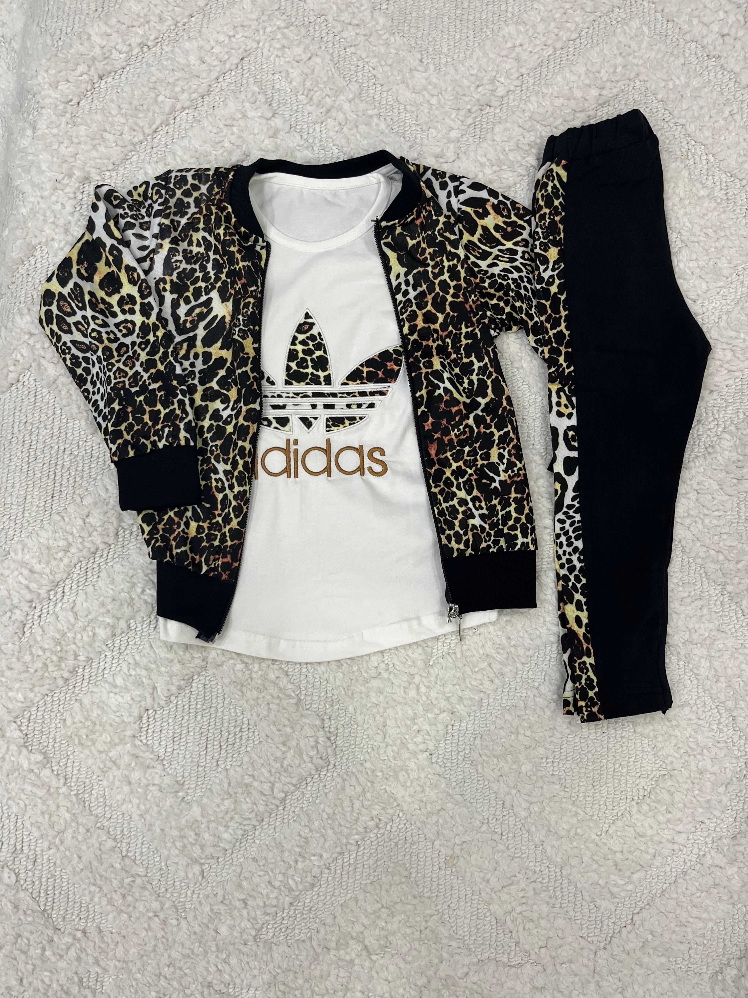 YmnCocuk™ Leopar Desenli 3'lü Set Eşofman Takım